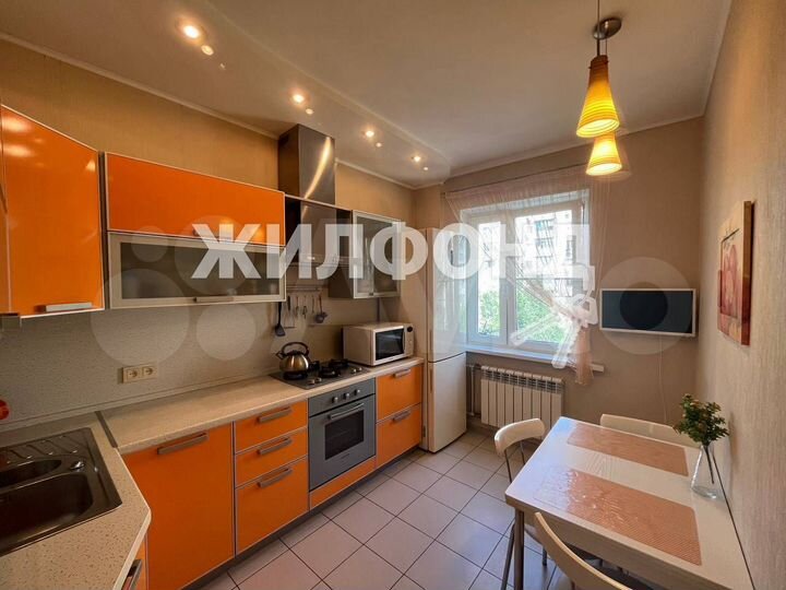 3-к. квартира, 70 м², 4/9 эт.
