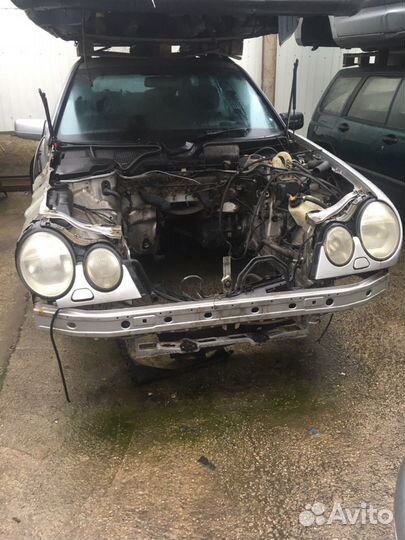 Мерседес 210 авторазборка