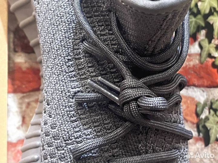 Yeezy Boost 350 V2 Cinder Оригинальное качество