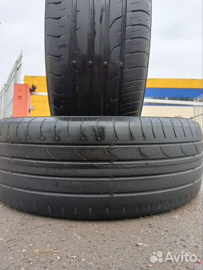 Continental ContiPremiumContact 2 215/55 R17 94W