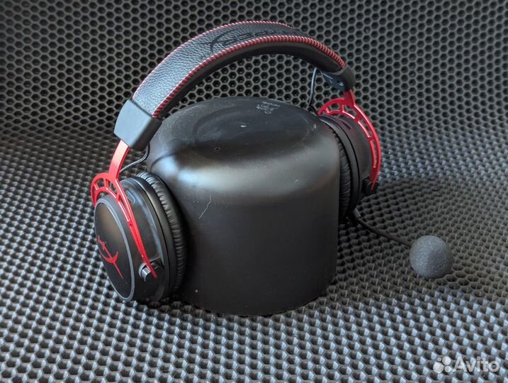 Hyperx Cloud Alpha беспроводные наушники