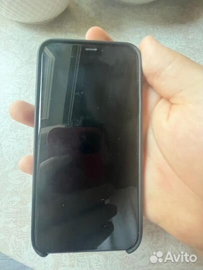 Телефон iPhone 11 pro