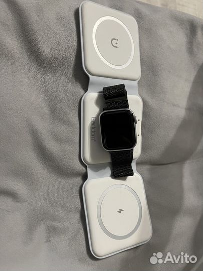 Беспроводная зарядка 3 в 1