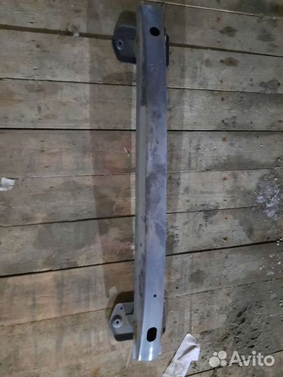 Задний Усилитель бампера Chevrolet Aveo-T300