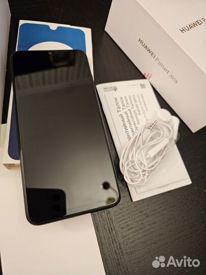 HUAWEI P Smart, 3/32 ГБ
