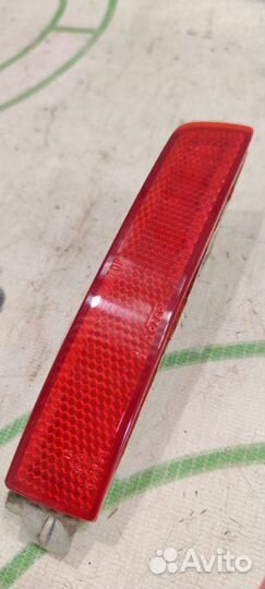 Отражатель задний левый Nissan Juke F15E HR16DE