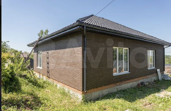 Дом 140 м² на участке 6 сот.