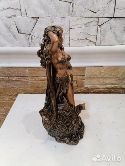 Богиня Фрейя- статуэтка