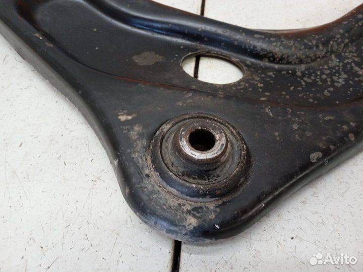 Рычаг передний левый Peugeot 207 WC 1.4 2008