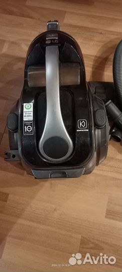 Пылесос LG kompressor