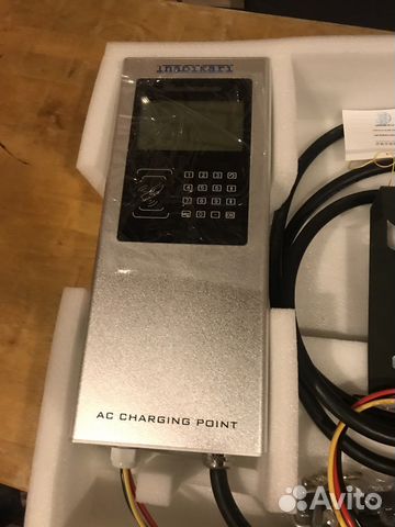 Зарядная станция для электромобилей