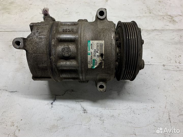 Компрессор кондиционера opel insignia a20nht