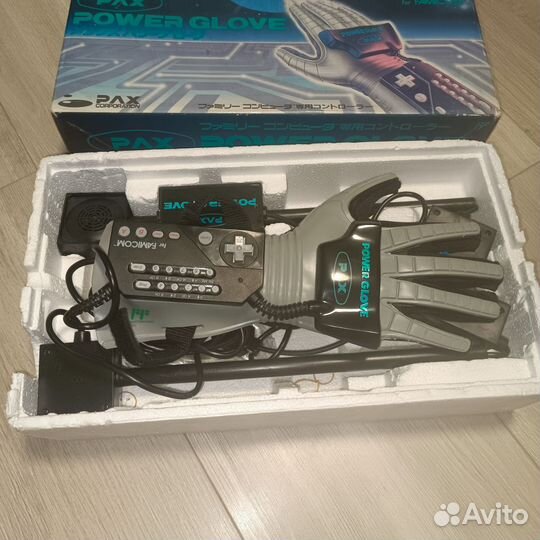 Power glove для Nintendo Famicom