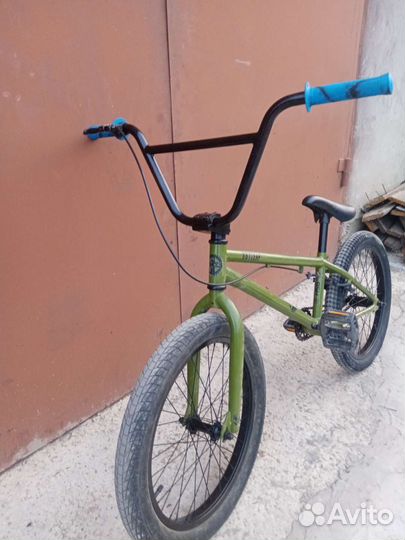 Трюковой велосипед bmx