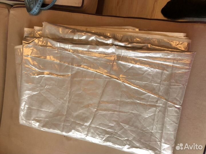 Материал для платья или костюма