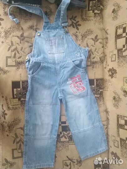 Джинсовые комбинезоны