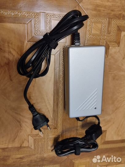 Блок питания Robiton IN5000S (не рабочая)