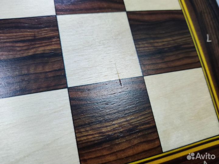 Шахматная доска Баталия 37х37 см, без фигур, WG14