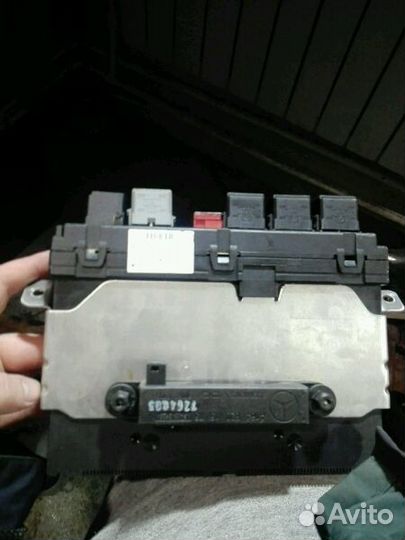 A2215450801 блок предохранителей sam задний w221