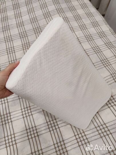 Подушка Luomma ортопедическая