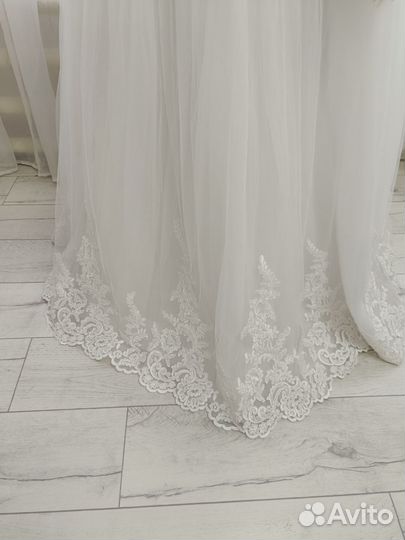 Свадебное платье 48 50 бу