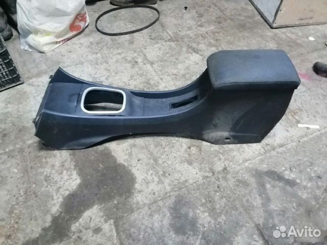 Подлокотник Haima 3