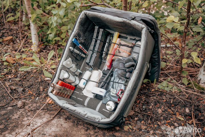 Blackfolium 8-Lock MAG Utility - 4 Organizer Panel