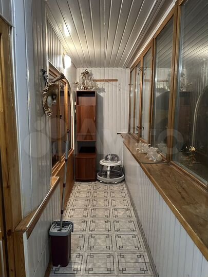 2-к. квартира, 72 м², 2/5 эт.