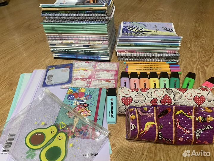 Текстовыделители Stabilo,тетради новые