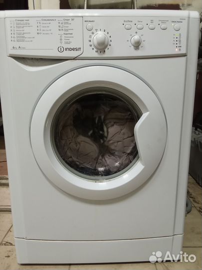 Стиральная машина indesit