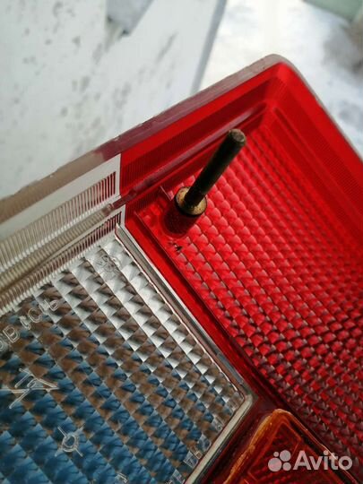 Стёкла фонарей Ваз 2105 (Дааз, СССР)