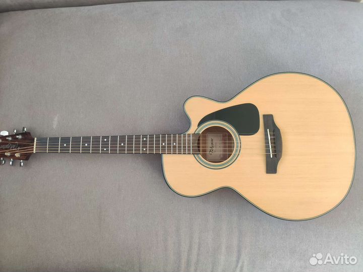 Электро-акустическая гитара Takamine GN10CE-NS