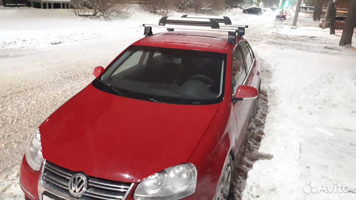 Багажник на крышу автомобиля