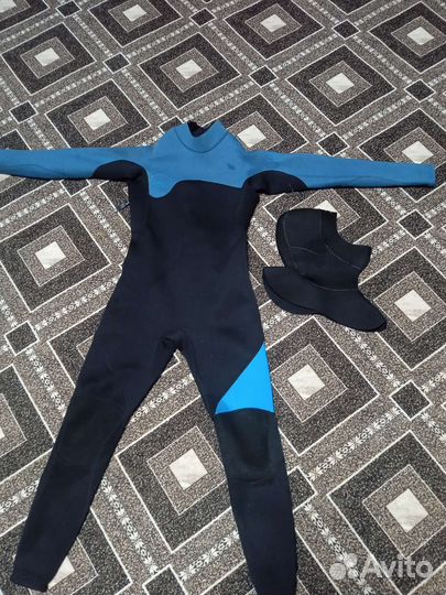 Гидрокостюм