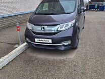 Honda Stepwgn 1.5 CVT, 2016, 128 000 км, с пробегом, цена 2 100 000 руб.