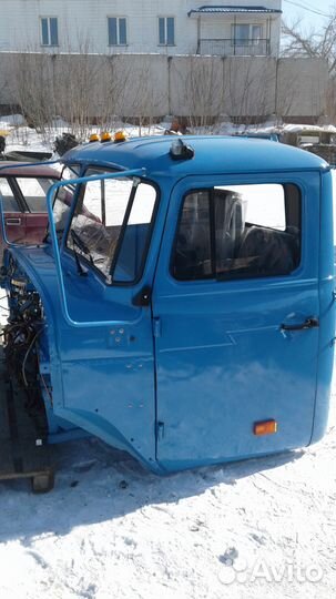 Кабина Урал