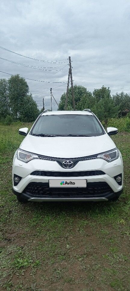 Toyota RAV4: фото владельца