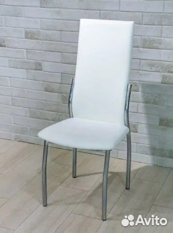 Стул обеденный