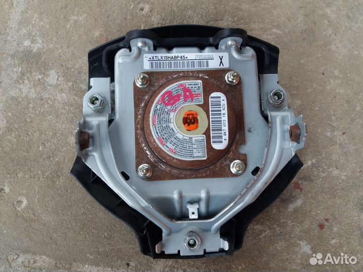 Безопасность в руль ASX