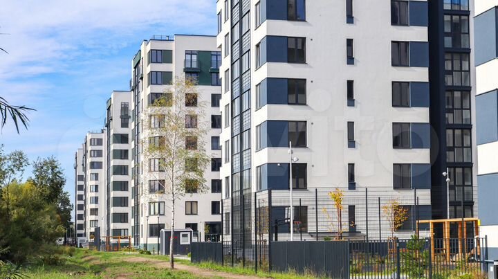 2-к. квартира, 64,7 м², 1/9 эт.