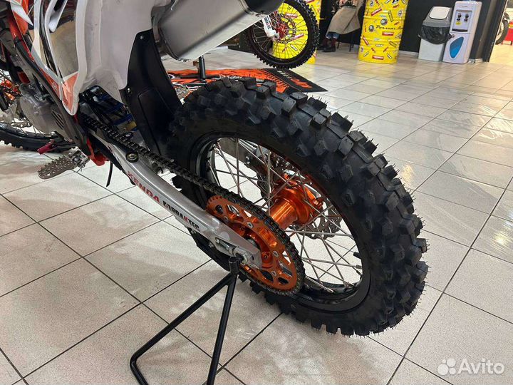 Мотоцикл кроссовый kayo K6-R KYB 250 (NC250SR) FCR