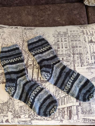 Носки ручной работы