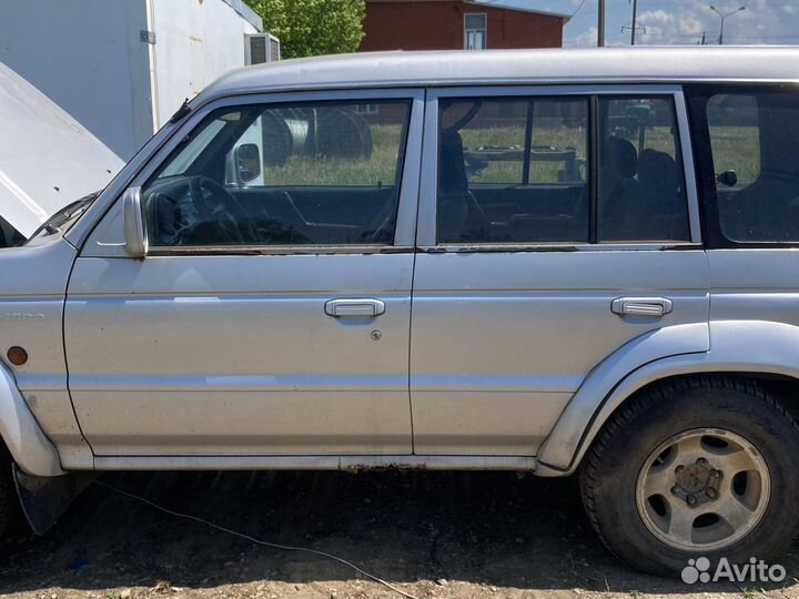 Двери mitsubishi pajero 2