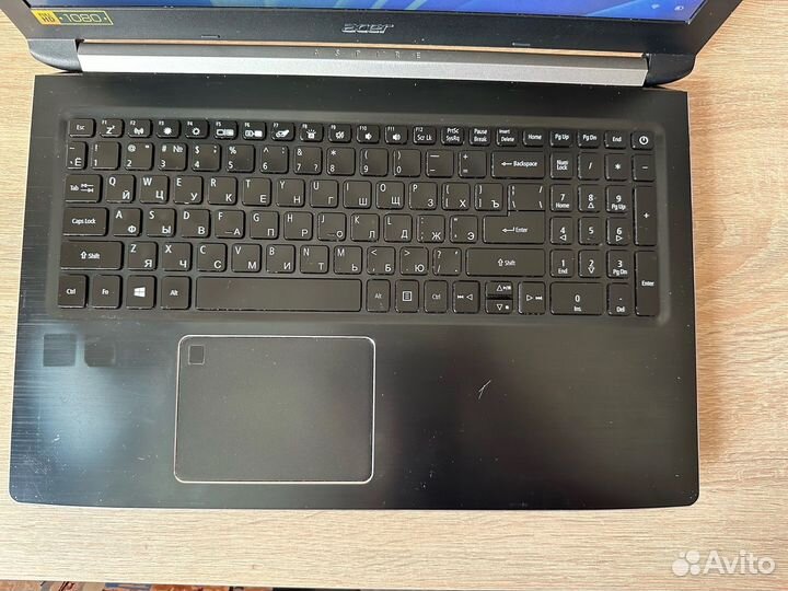 Acer aspire a715-72g