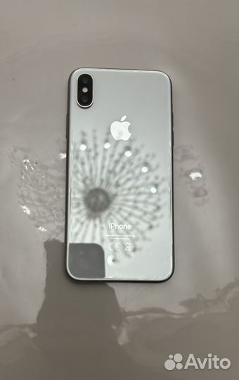 iPhone X, 64 ГБ