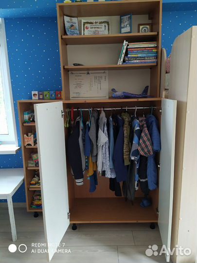 Детский шкаф и стеллаж