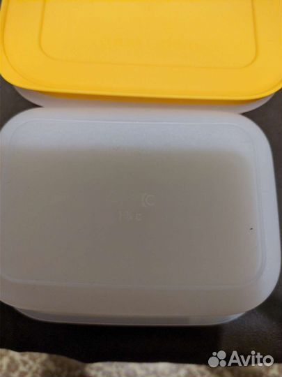 Контейнер Tupperware