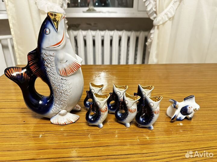 Фарфоровый сервиз