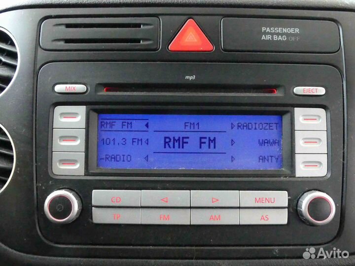 Штатная магнитола golf 5