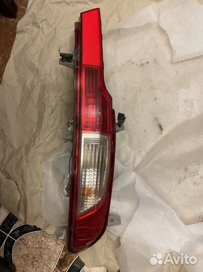 Задний фонарь Киа Спортейж 3 правый